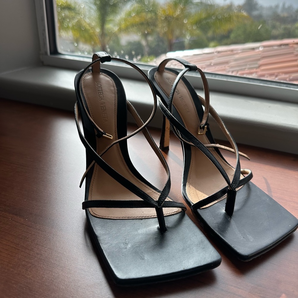 bottega veneta heels